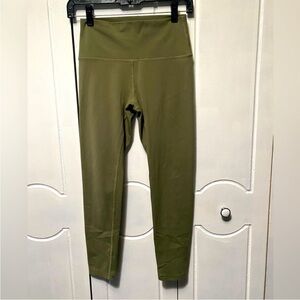 FLEO 24” legging Olive size medium